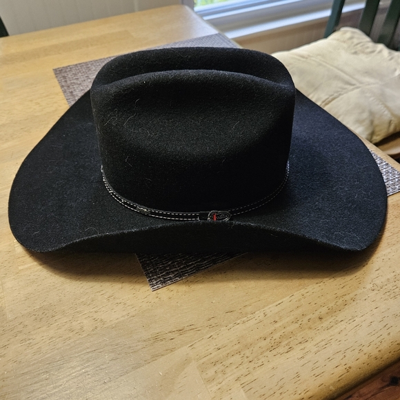 Justin Felt Cowboy Hat - Picture 4 of 4